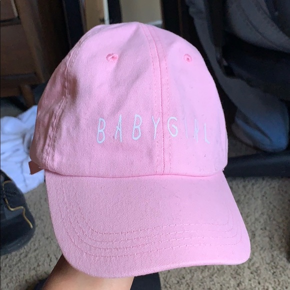 Pink hat - Picture 1 of 1